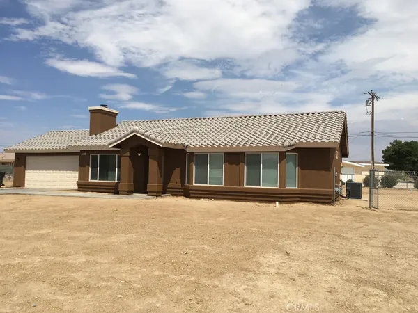 $2,200 | Undisclosed Address, Apple Valley, CA 92307