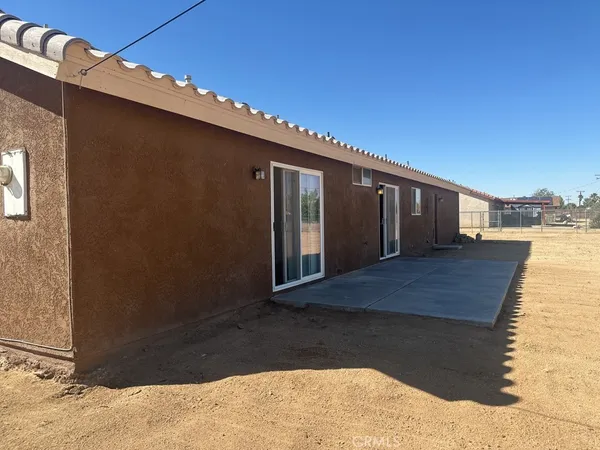 $2,200 | Undisclosed Address, Apple Valley, CA 92307