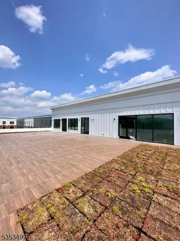 $2,500 | 321 East 3rd Street, Unit 227, Plainfield, NJ 07060