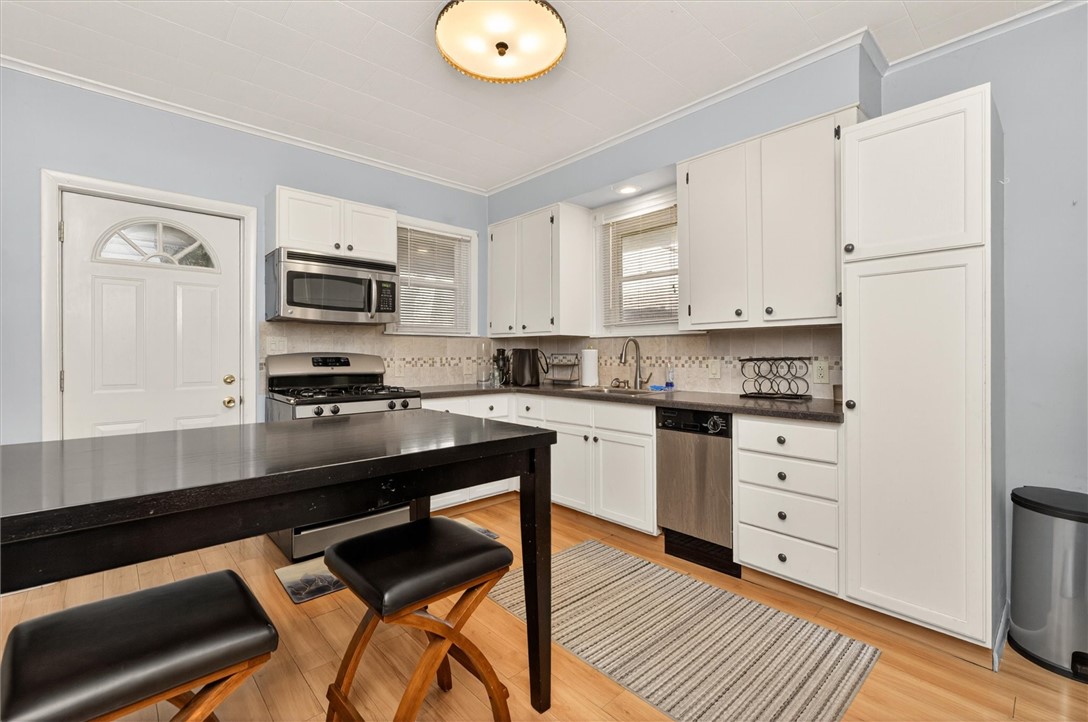 829 Merchants Road Rochester, NY 14609 - Photo 28 of 50
