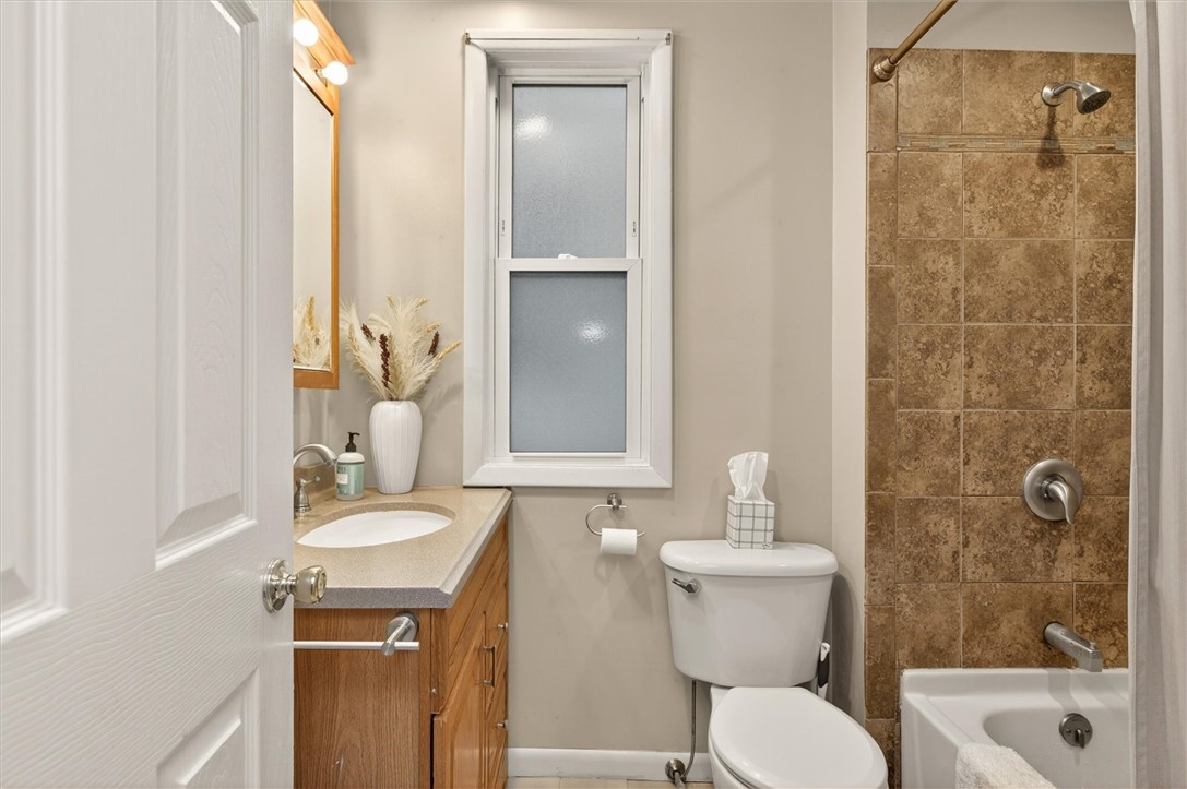 829 Merchants Road Rochester, NY 14609 - Photo 32 of 50