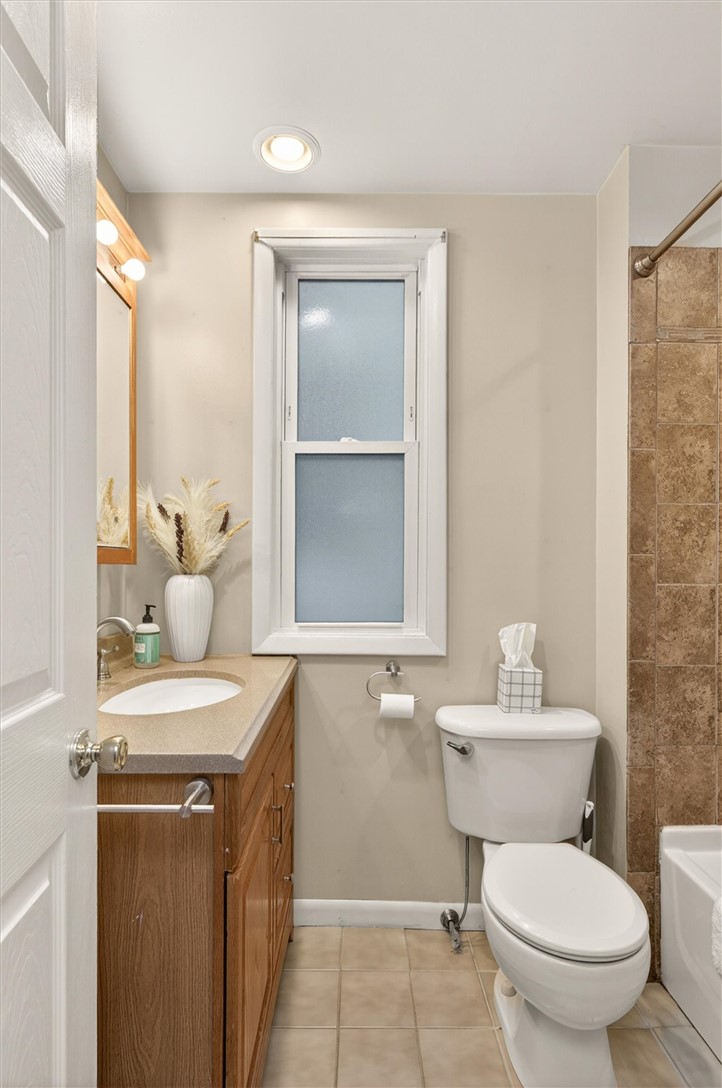 829 Merchants Road Rochester, NY 14609 - Photo 33 of 50