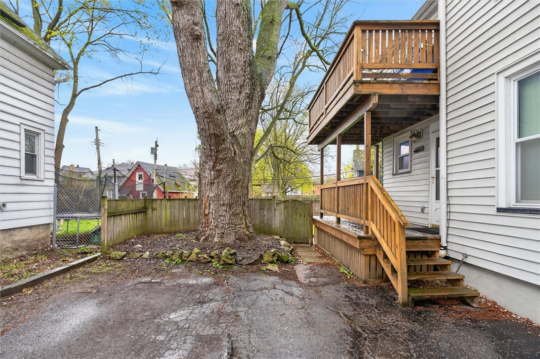829 Merchants Road Rochester, NY 14609 - Photo 5 of 50
