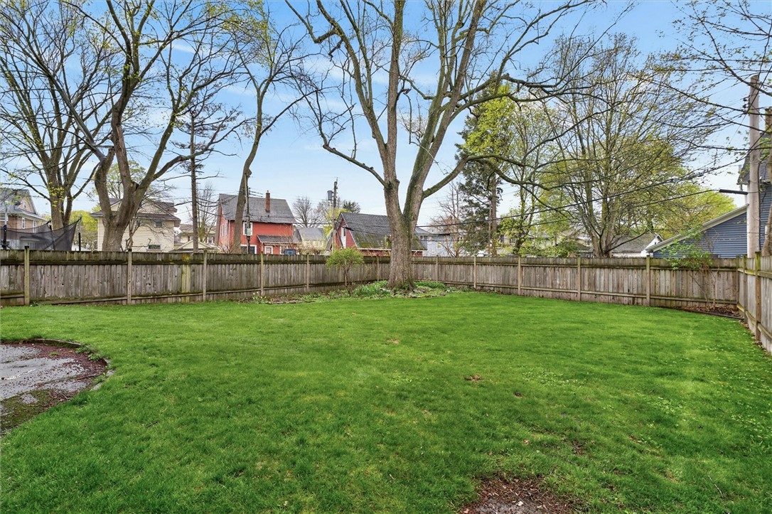 829 Merchants Road Rochester, NY 14609 - Photo 10 of 50