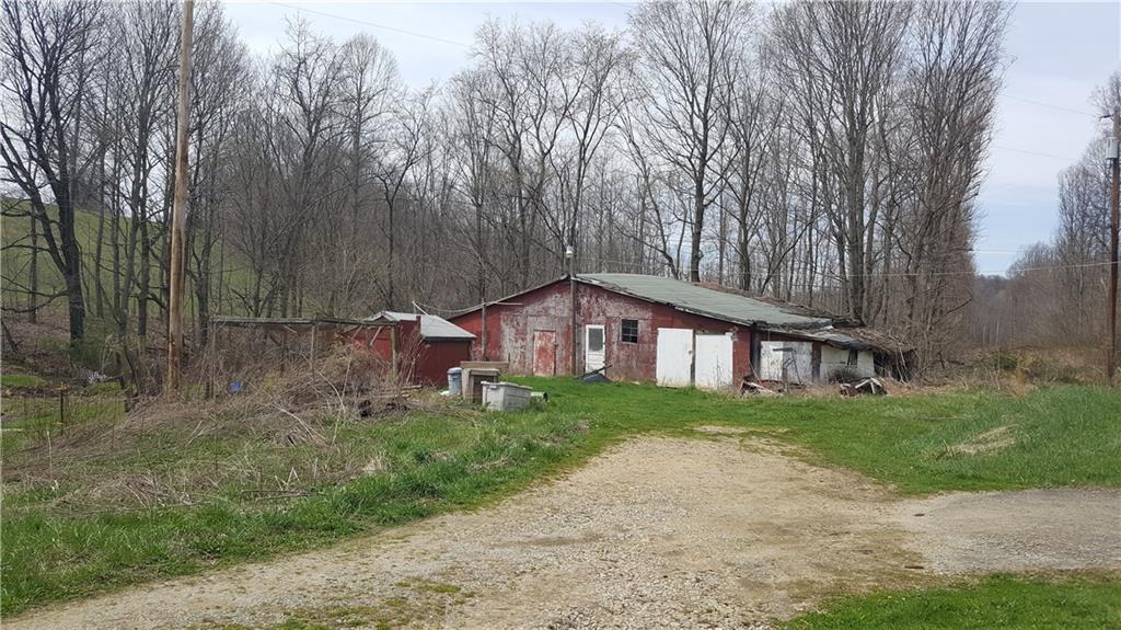 473 Reservoir Road Vanderbilt, PA 15486 - Photo 12 of 15 GARAGE