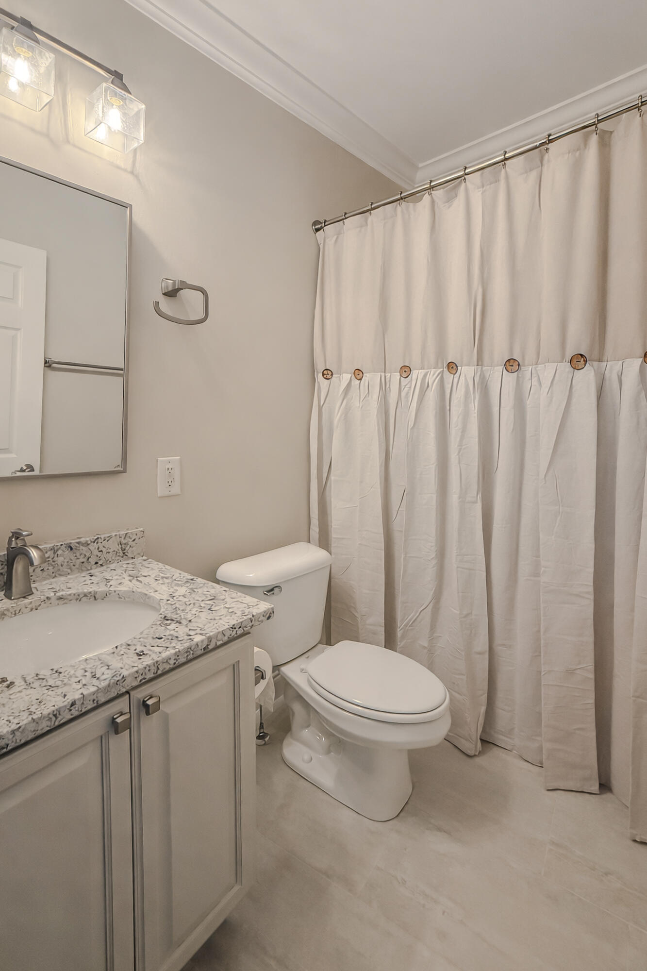 1815 Dogwood Road, Unit 1003 Charleston, SC 29414 - Photo 13 of 28 DOWNSTAIRS BATHROOM