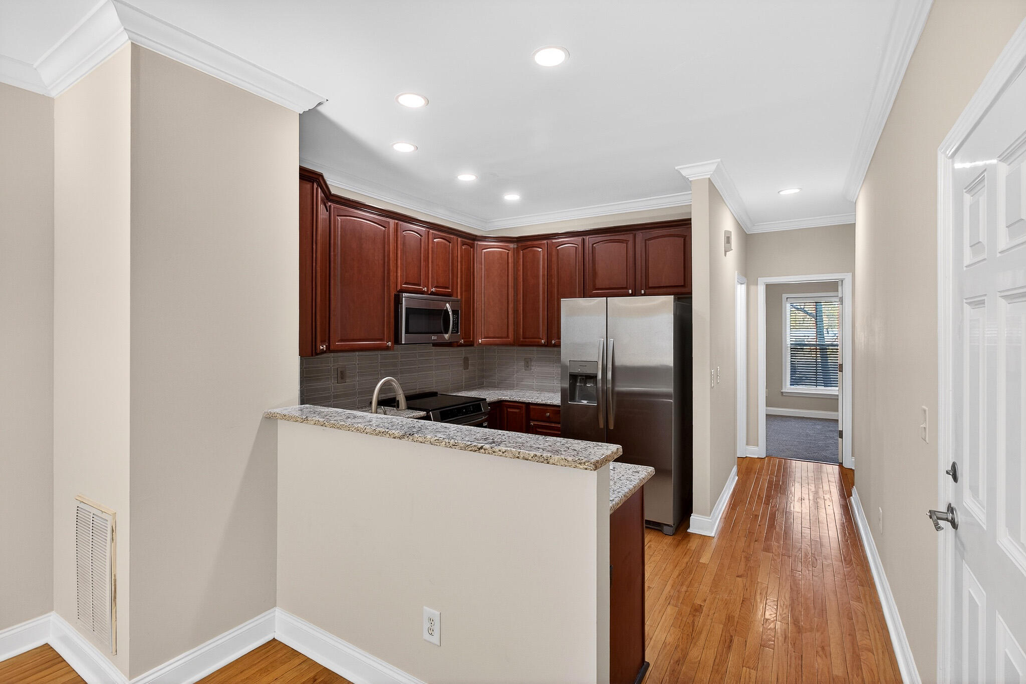 1815 Dogwood Road, Unit 1003 Charleston, SC 29414 - Photo 7 of 28 KITCHEN