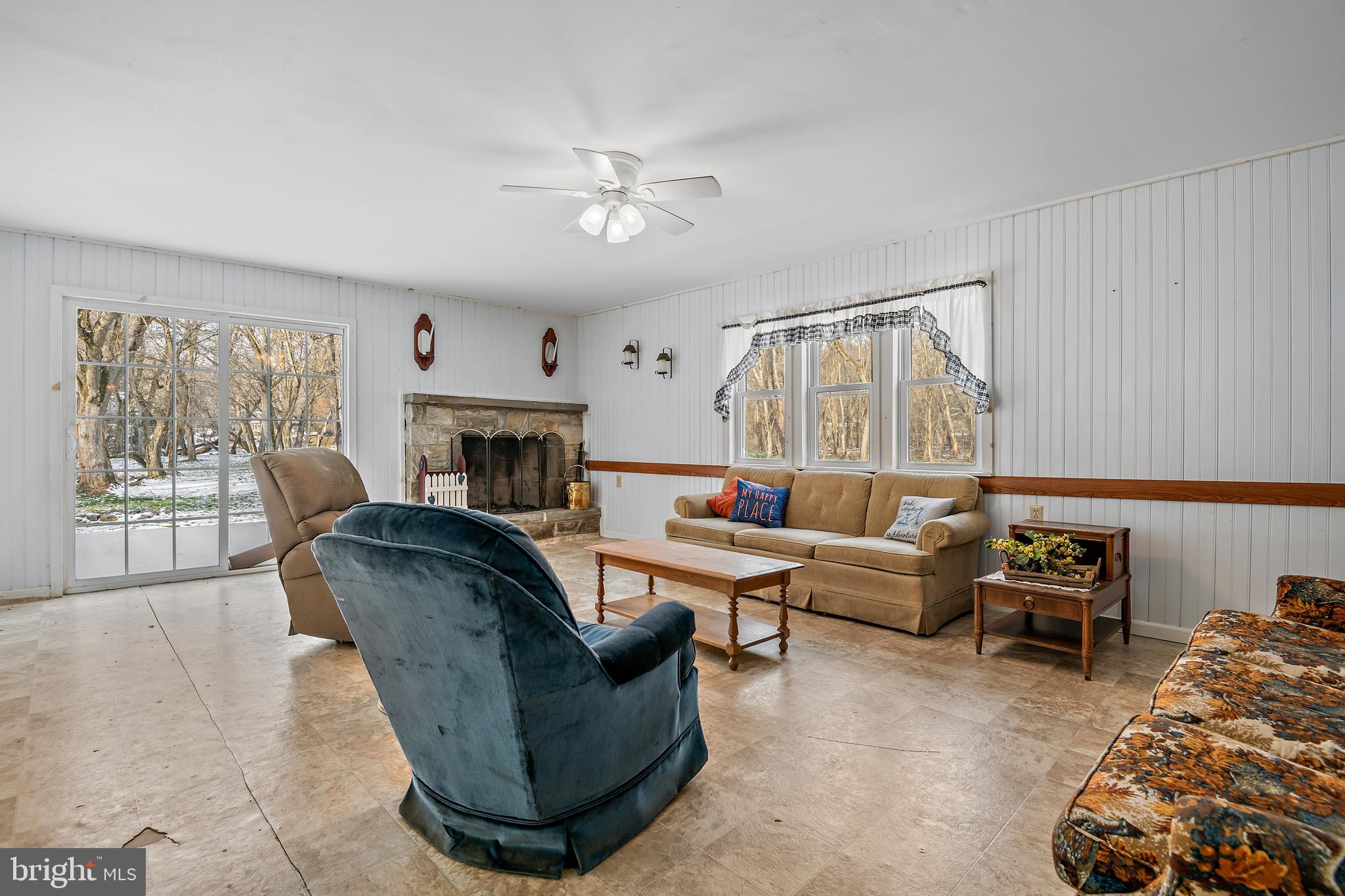 1177 Marticville Road Pequea, PA 17565 - Photo 15 of 32 Main Living Room