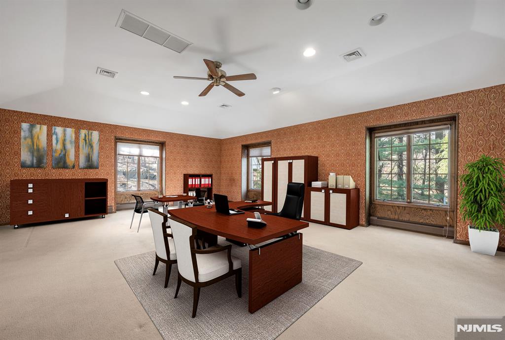 14 Adams Drive Cresskill, NJ 07626 - Photo 11 of 34