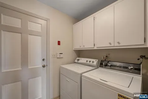 $1,450,000 | 14 Adams Drive, Cresskill, NJ 07626