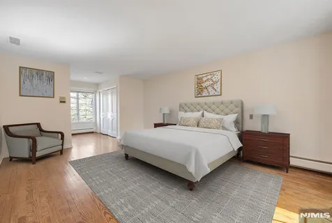 $1,450,000 | 14 Adams Drive, Cresskill, NJ 07626