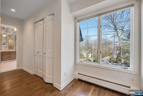 $1,450,000 | 14 Adams Drive, Cresskill, NJ 07626