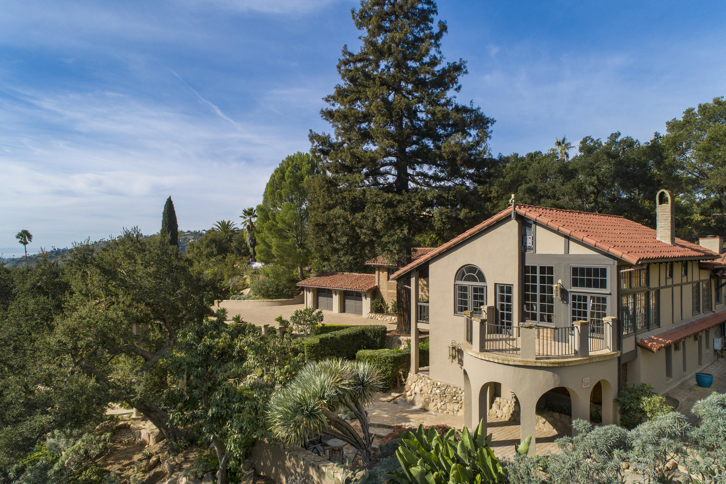 740 Coyote Road Santa Barbara, CA 93108 - Photo 14 of 18 Side View