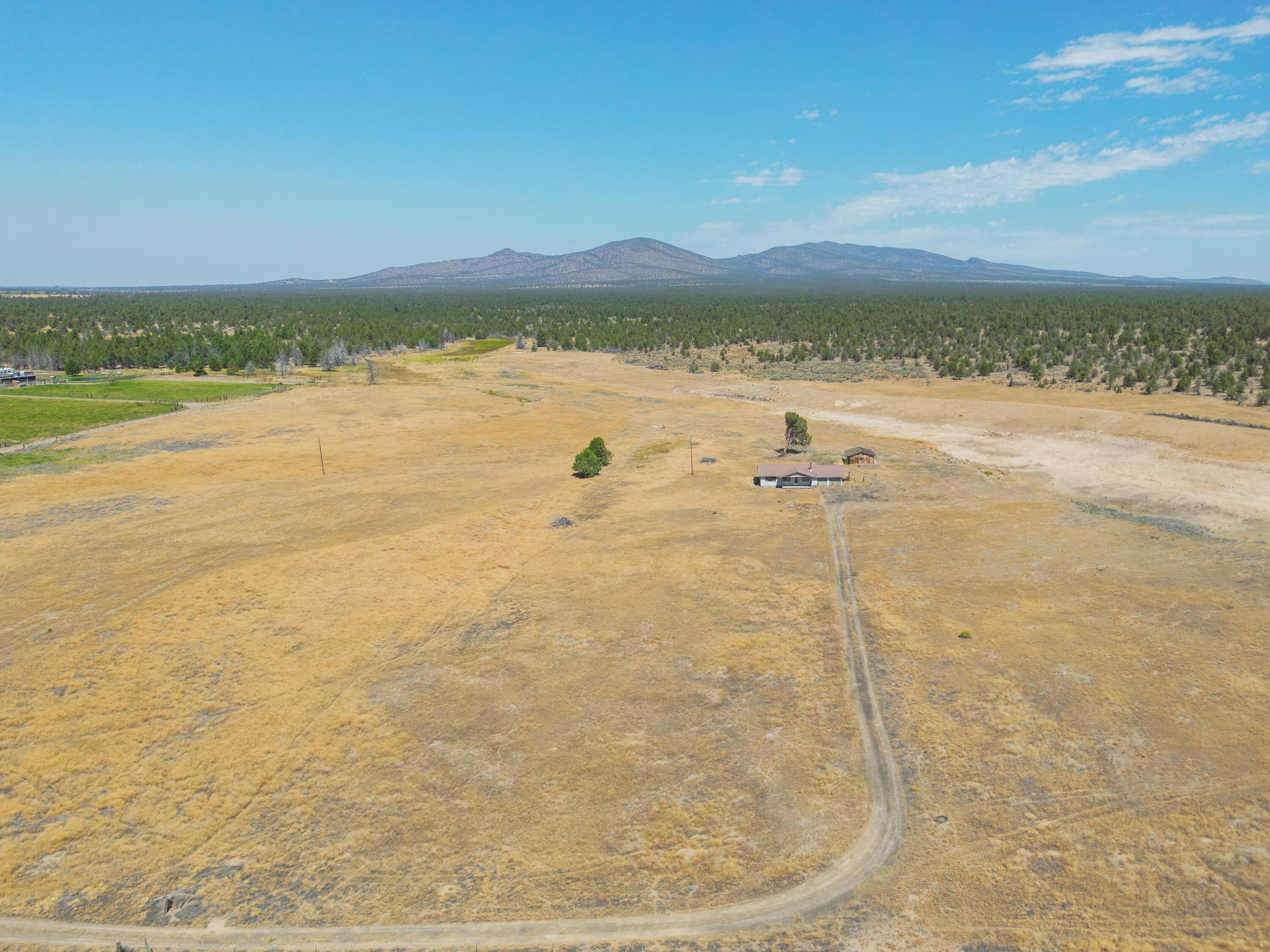 26720 Horsell Road Bend, OR 97701 - Photo 62 of 75 26720 Horsell-63