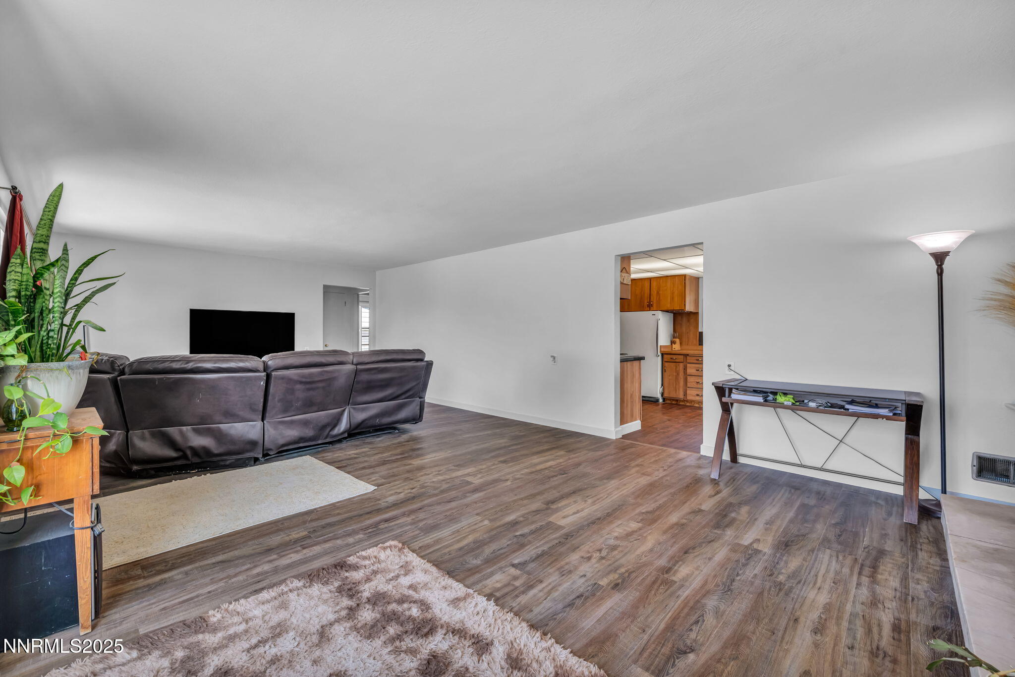 30-web-or-mls-1145-curti-dr