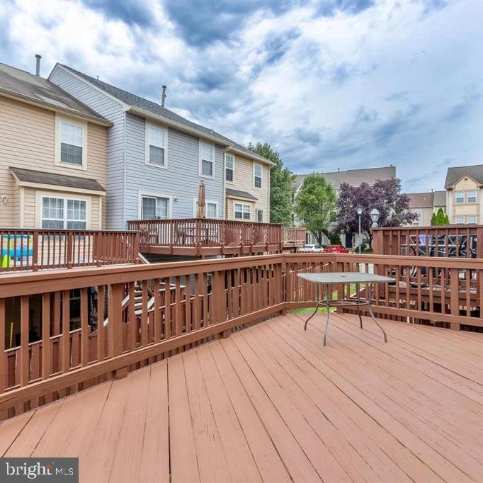 9215 McCarty Road Lorton, VA 22079 - Photo 12 of 39 deck