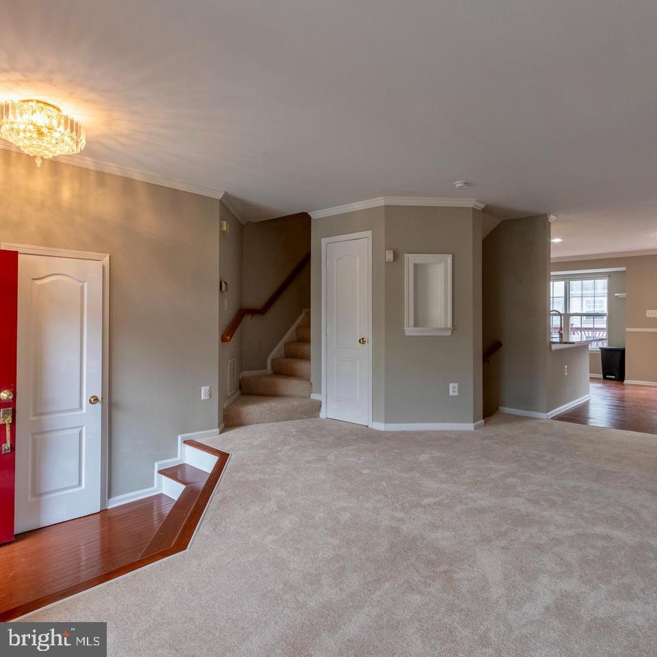 9215 McCarty Road Lorton, VA 22079 - Photo 4 of 39 living room