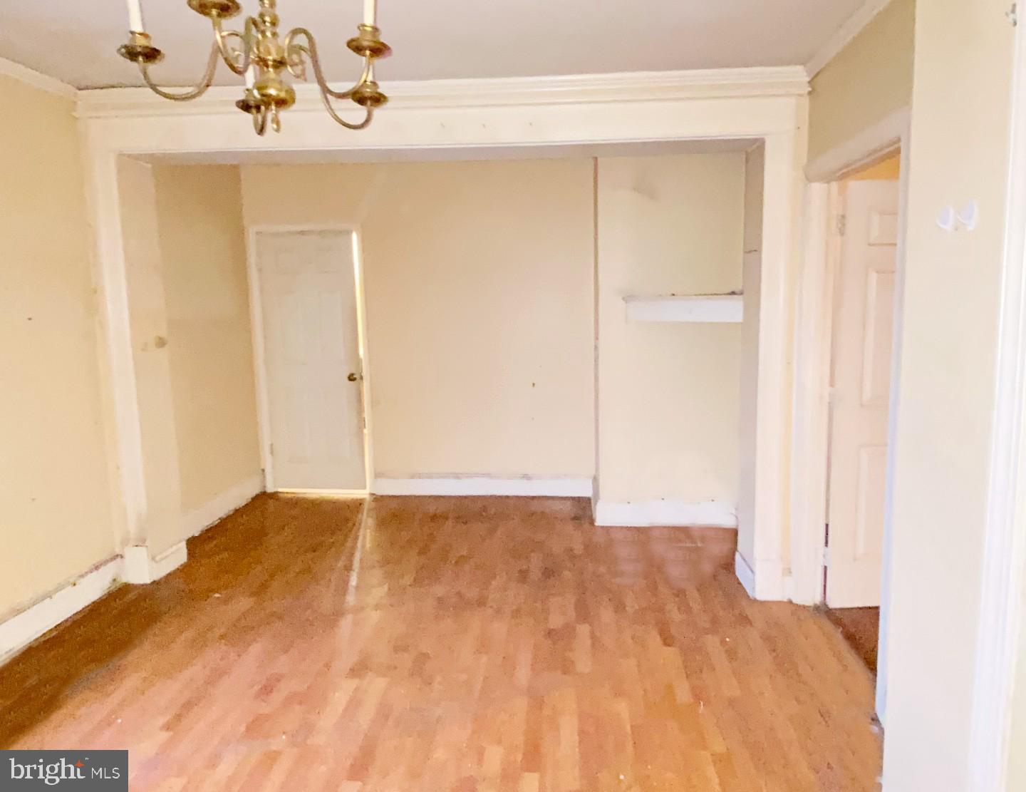 4607 Ritchie Highway Brooklyn, MD 21225 - Photo 14 of 15 Interior