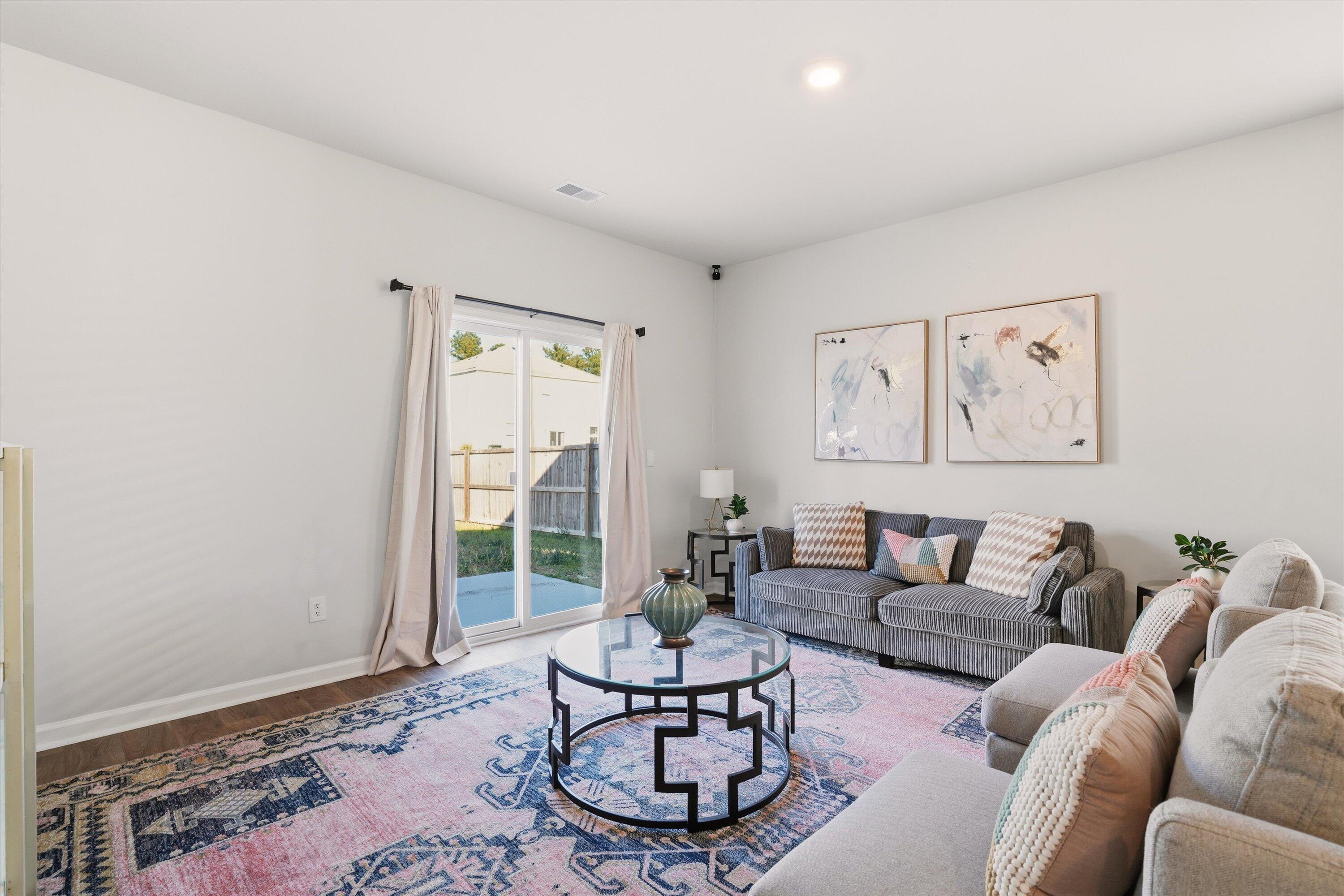 123 Horizon Rdg Drive Summerville, SC 29486 - Photo 22 of 48 Family Room