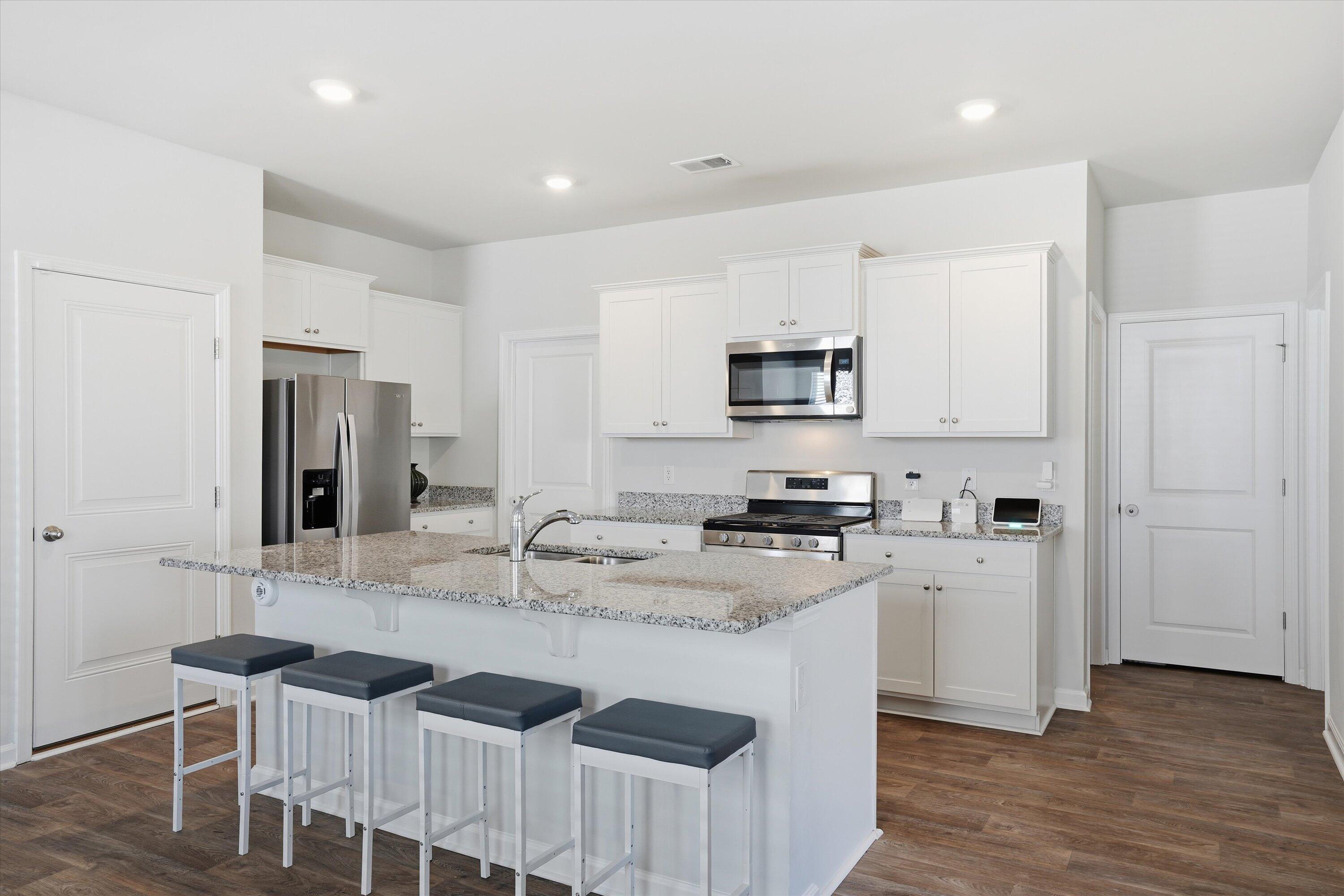 123 Horizon Rdg Drive Summerville, SC 29486 - Photo 6 of 48 Kitchen