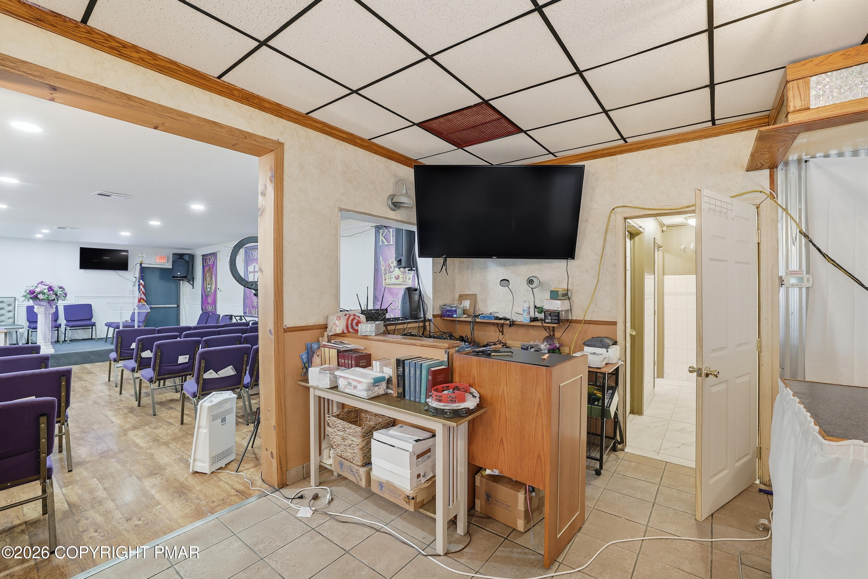 361 Interchange Road Kresgeville, PA 18333 - Photo 11 of 48 a kitchen with stainless steel appliances granite countertop a stove refrigerator and a sink with granite countertops