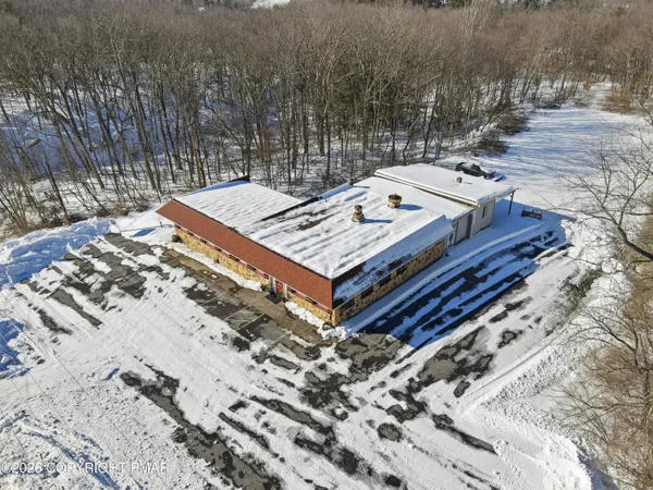 $499,900 | 361 Interchange Road, Kresgeville, PA 18333