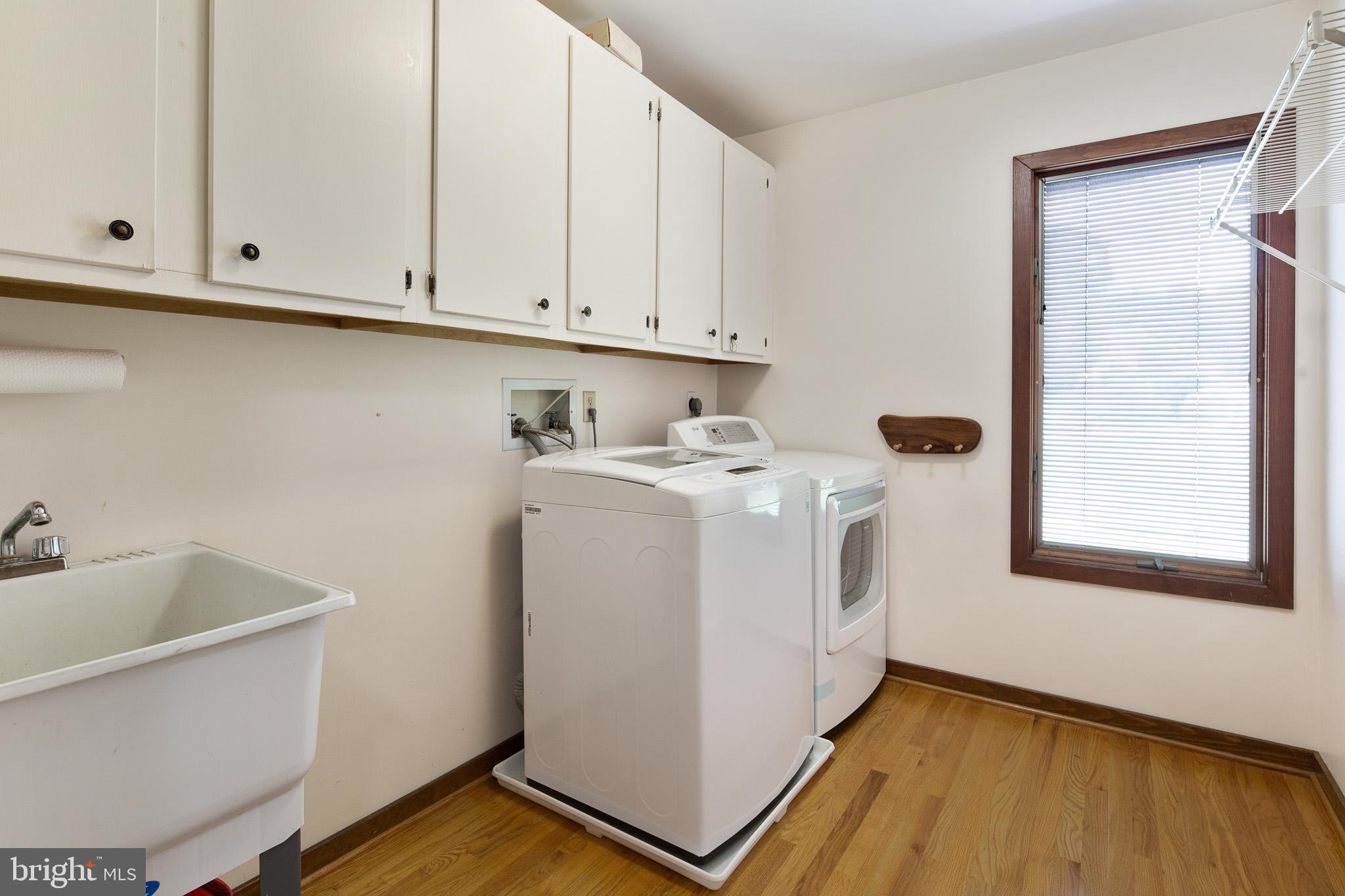 11 Anderson Lane Newark, DE 19711 - Photo 23 of 25 Laundry Room