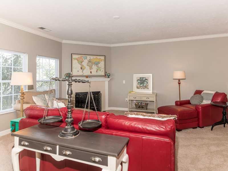 1447 Shadow Ridge Road, Unit 47C Indianapolis, IN 46280 - Photo 6 of 24 Gallery Image 6
