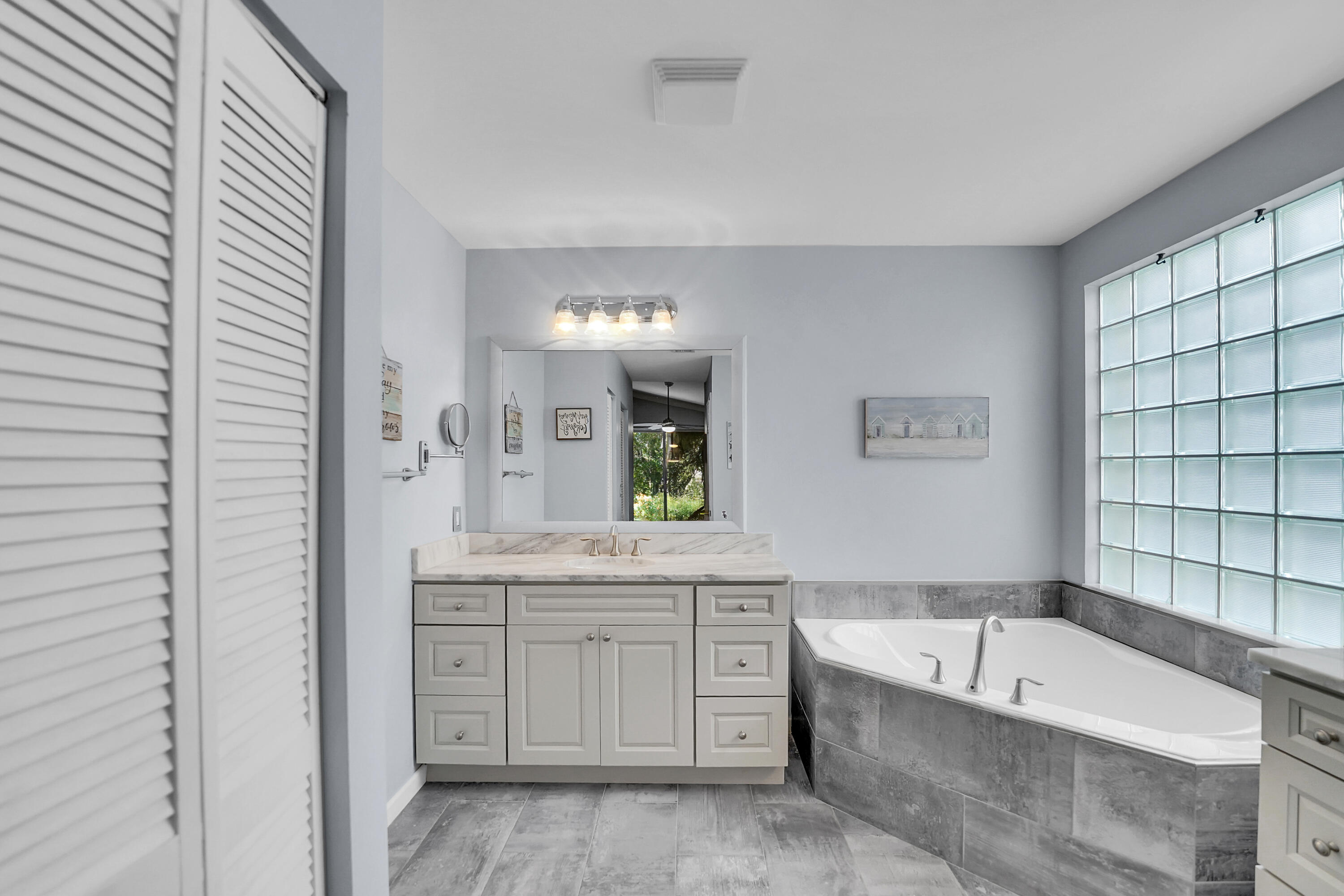 7600 Ridgefield Lane Lake Worth, FL 33467 - Photo 30 of 54 DSC07363