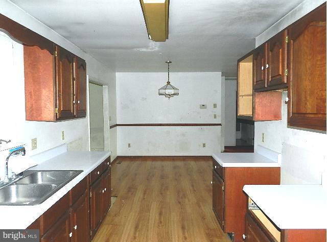 10396 Old Forge Road Waynesboro, PA 17268 - Photo 17 of 27 Kitchen