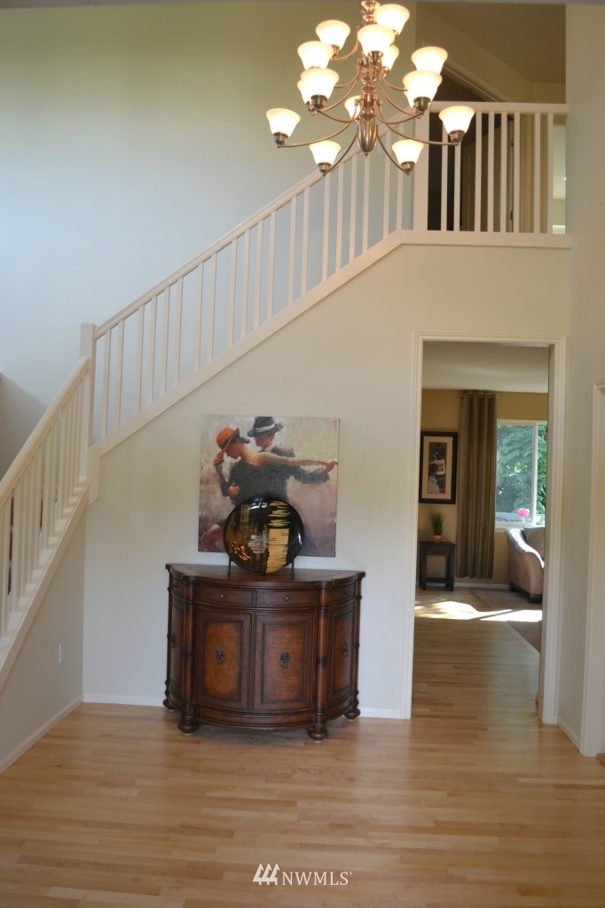 1907 Northeast 32nd Street Renton, WA 98056 - Photo 8 of 15