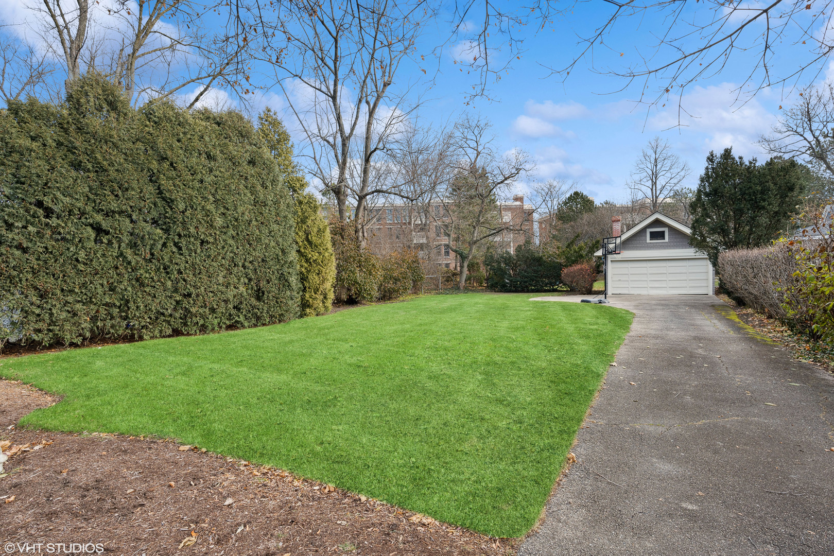 379 Ridge Avenue Winnetka, IL 60093 - Photo 26 of 31 a view of a back yard