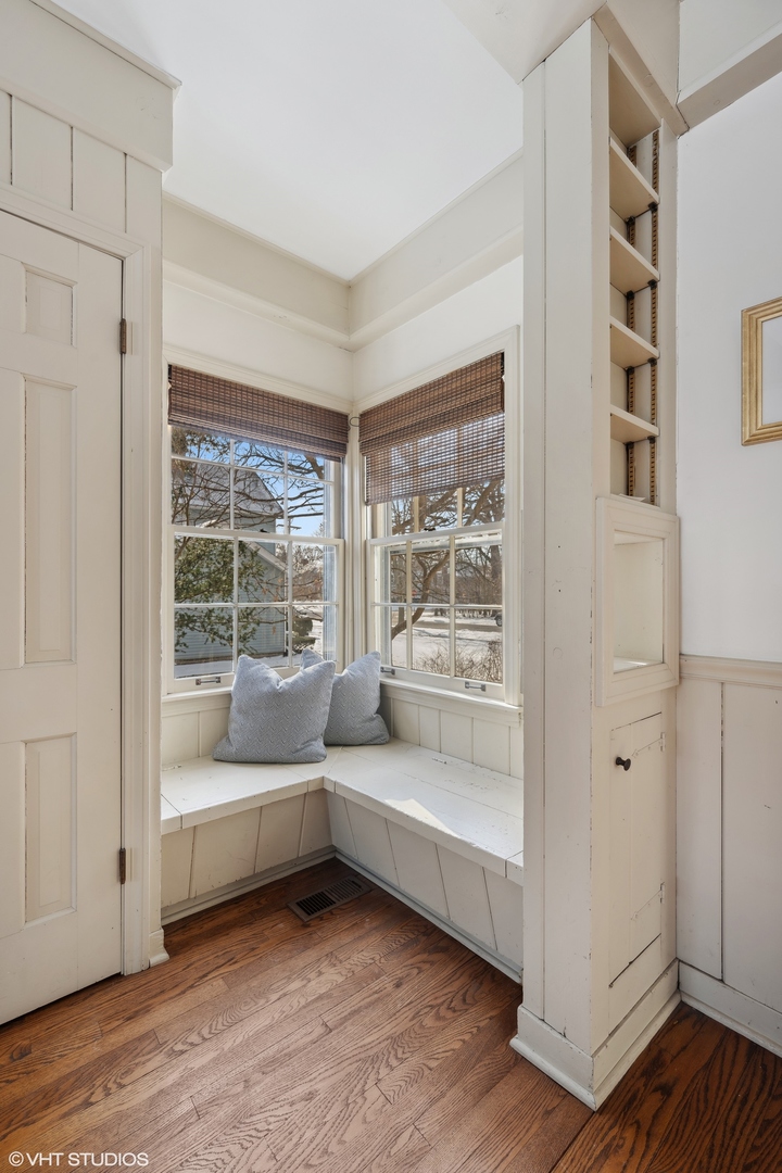 379 Ridge Avenue Winnetka, IL 60093 - Photo 6 of 31 a living room with furniture and a large window