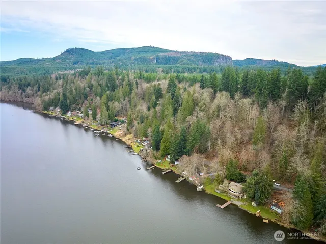 $100,000 | 38820 Ski Park Road East, Eatonville, WA 98328