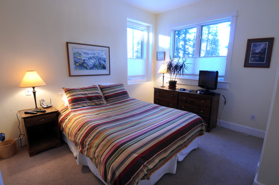 694 Fox Farm Road Telluride, CO 81435 - Photo 11 of 21 Lower Bedroom 2