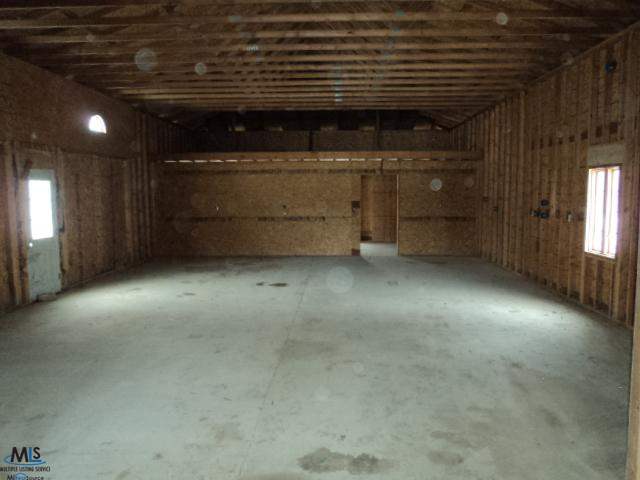 7135 Vincent Road Croswell, MI 48422 - Photo 16 of 24 31139633-15.JPG