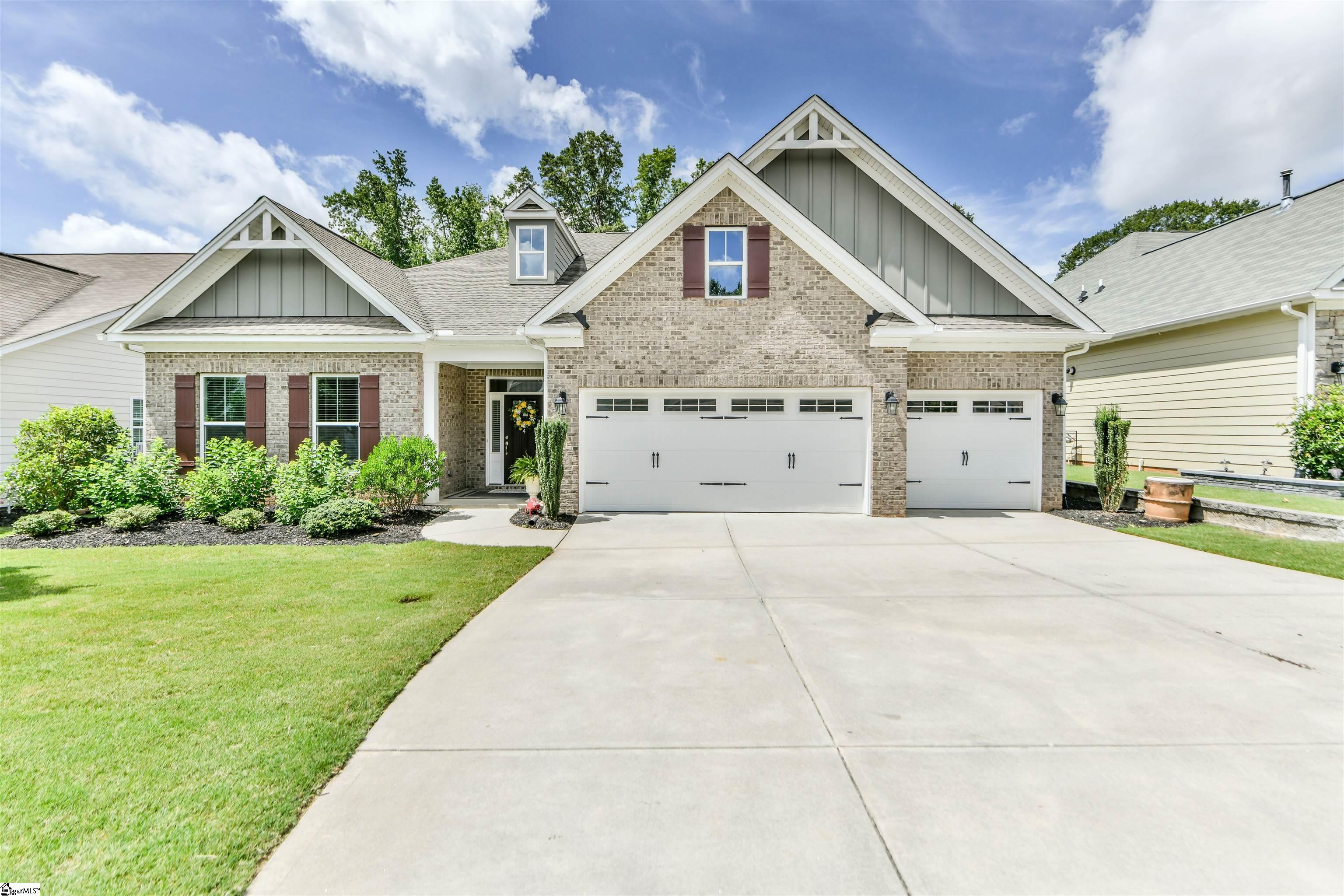 14 Guernsey Way Fountain Inn, SC 29644 - Photo 1 of 40 Gallery Image 1