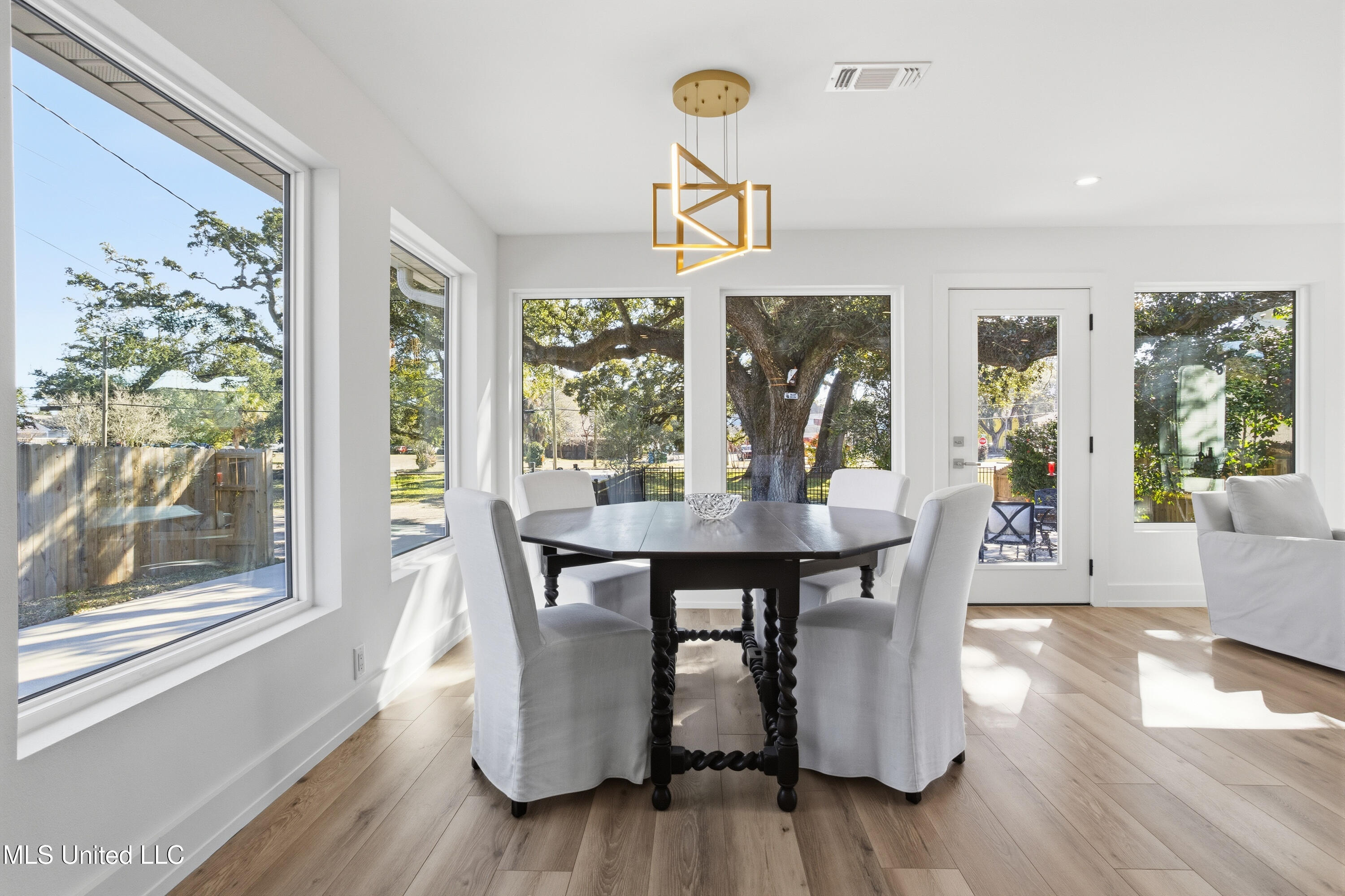 1724 2nd Street Gulfport, MS 39501 - Photo 23 of 71 0030