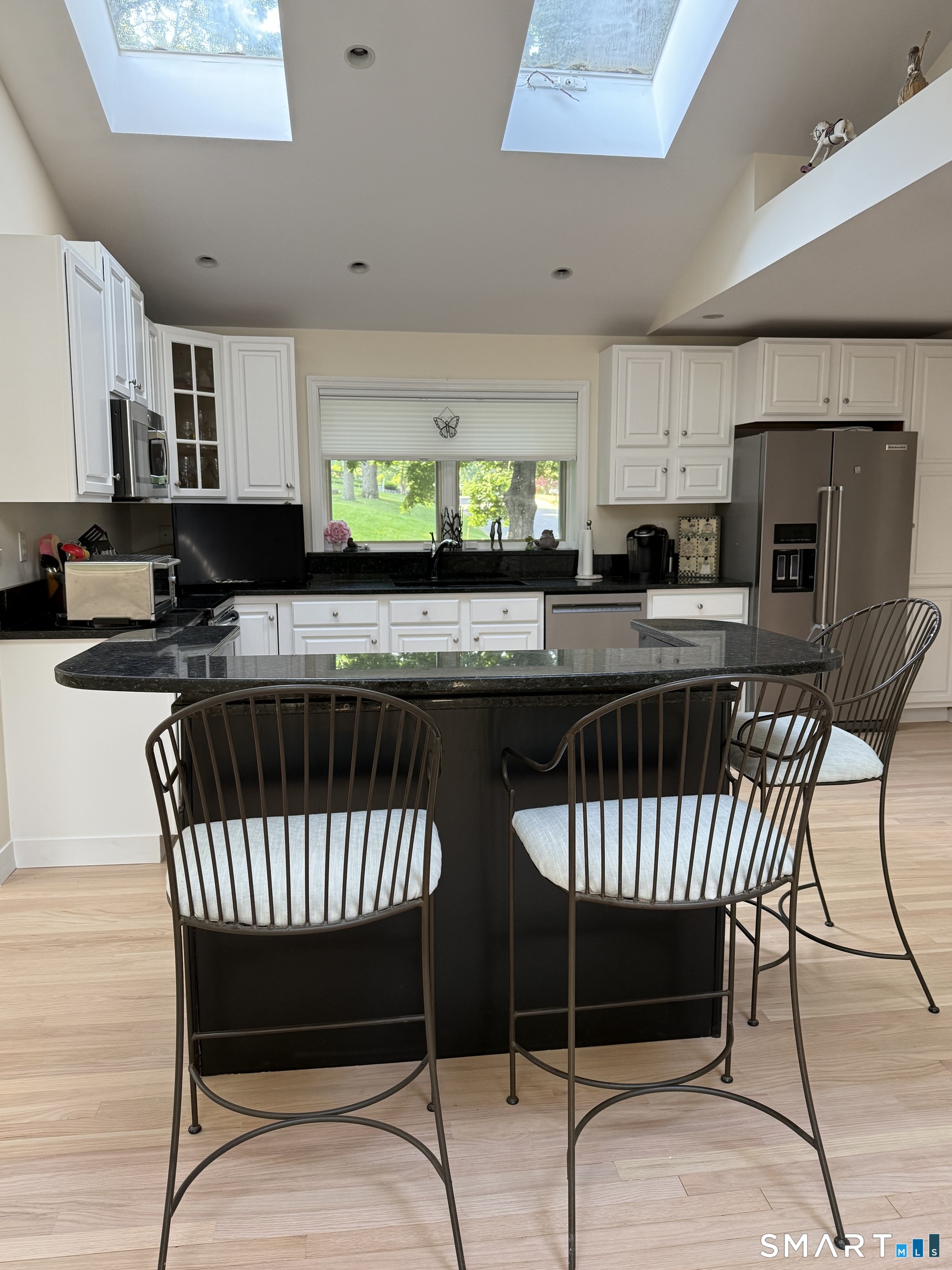 360 Autumn Ridge Road Fairfield, CT 06825 - Photo 9 of 29