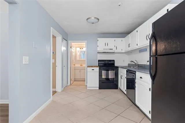 $159,000 | 1190 Charles Street, Unit 20, North Providence, RI 02904