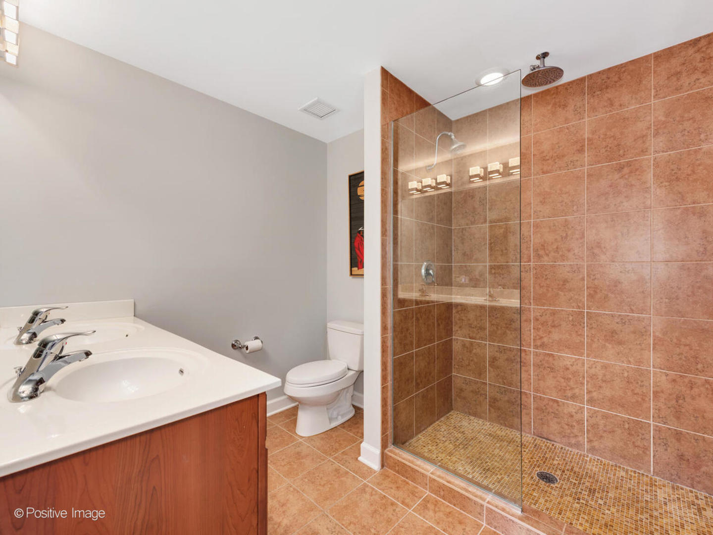 100 East 14th Street, Unit 1502 Chicago, IL 60605 - Photo 18 of 24