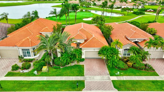 $419,900 | 7043 Southport Drive, Boynton Beach, FL 33472