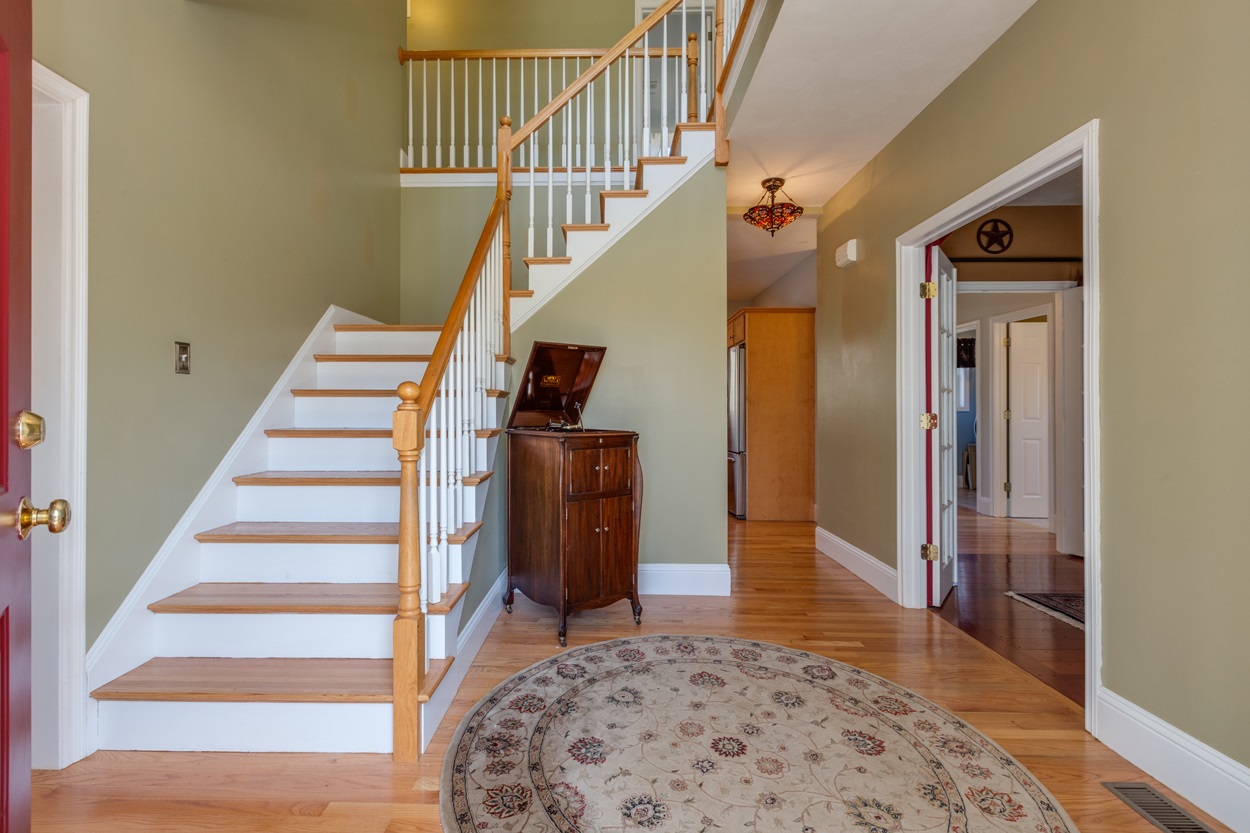 3 Quail Run Road Windham, NH 03087 - Photo 11 of 40