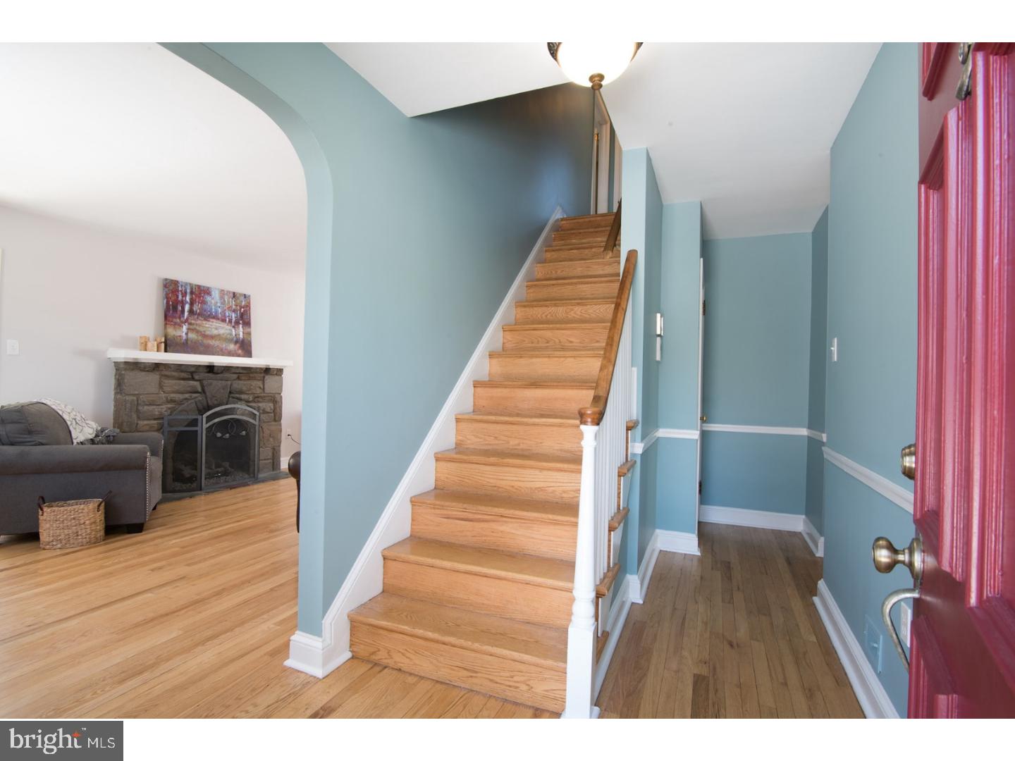 400 Tasker Street Ridley Park, PA 19078 - Photo 13 of 23 Foyer