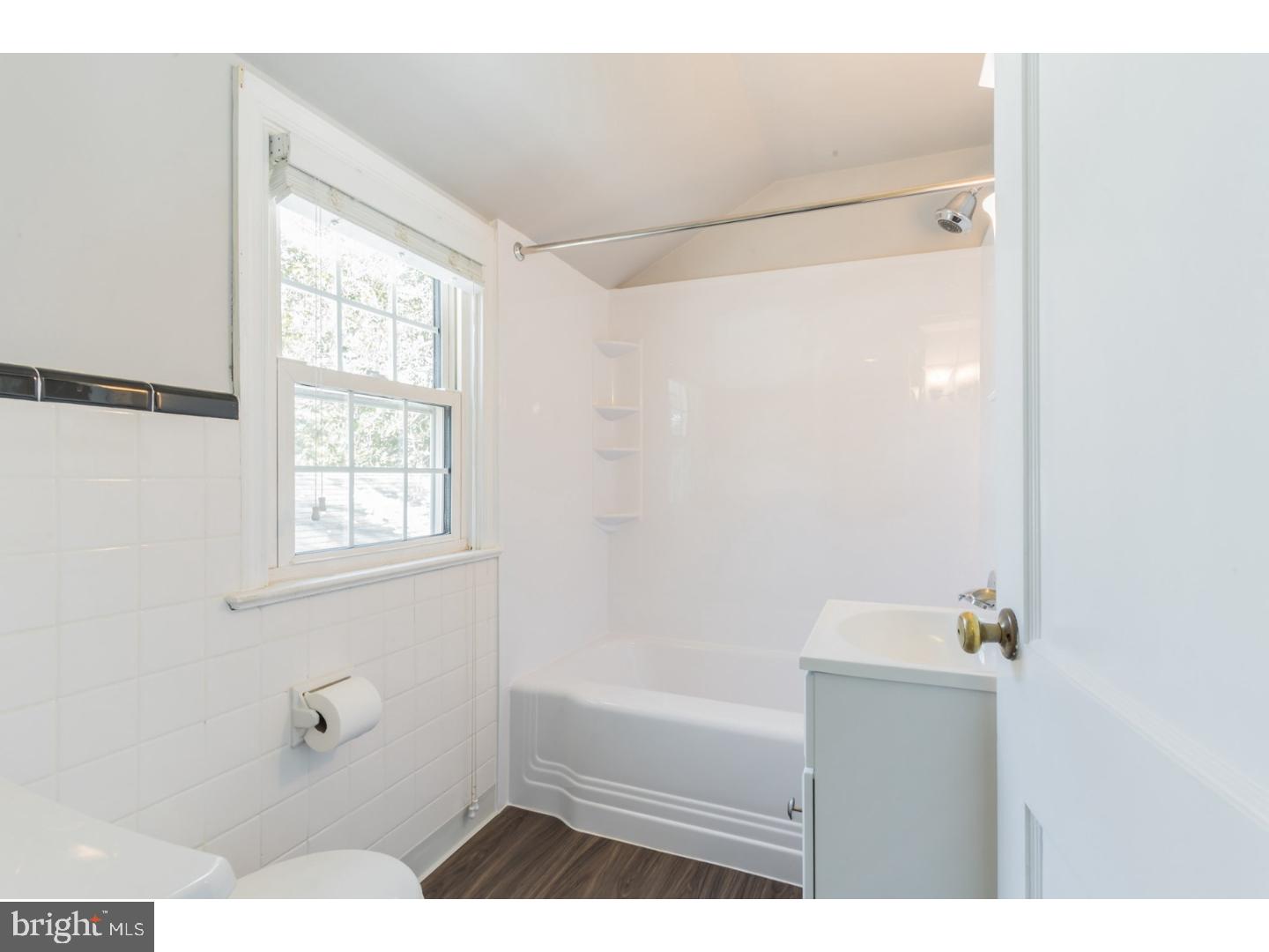 400 Tasker Street Ridley Park, PA 19078 - Photo 20 of 23 Bathroom