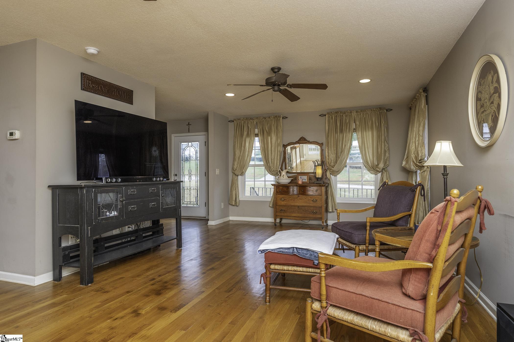 315 Cane Pole Walk Inman, SC 29349 - Photo 8 of 29 Gallery Image 8