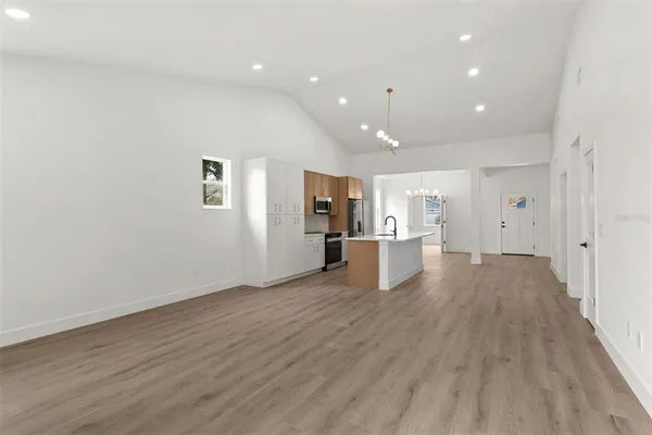 $489,000 | 1607 East Ida Street, Tampa, FL 33610