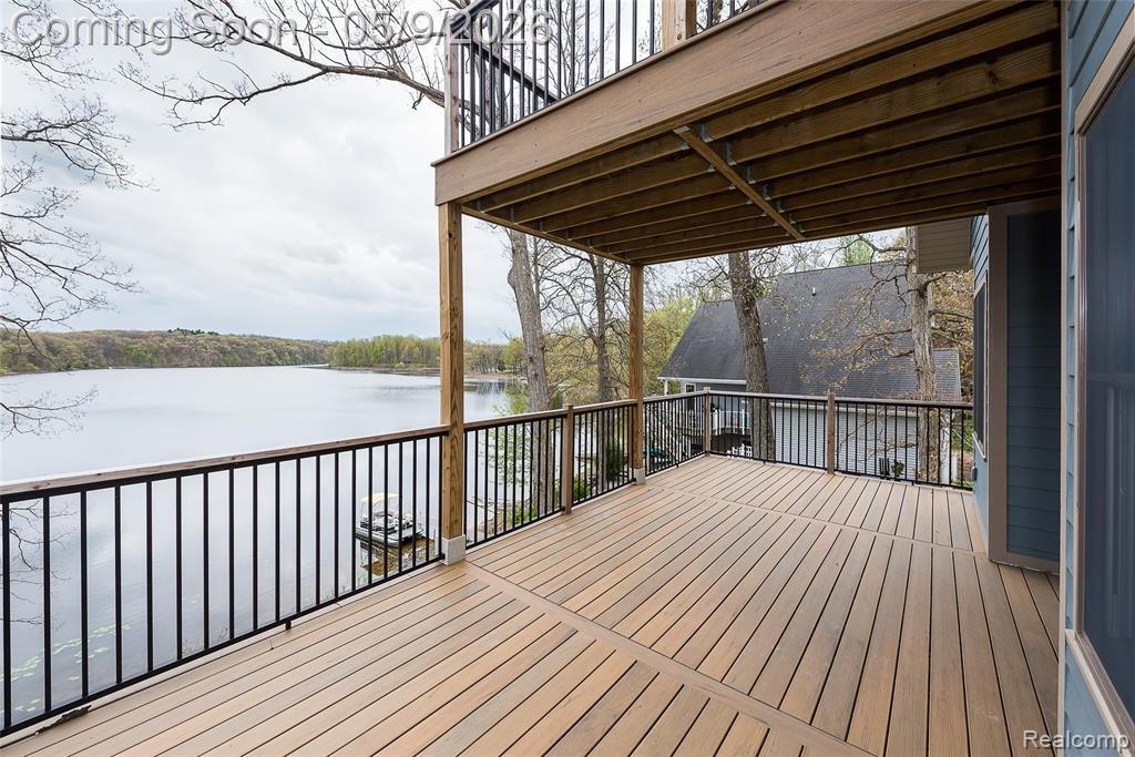 608 Island Lake Road Chelsea, MI 48118 - Photo 16 of 60