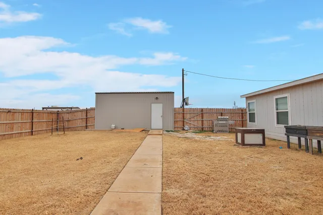 a view of an outdoor space with seating area