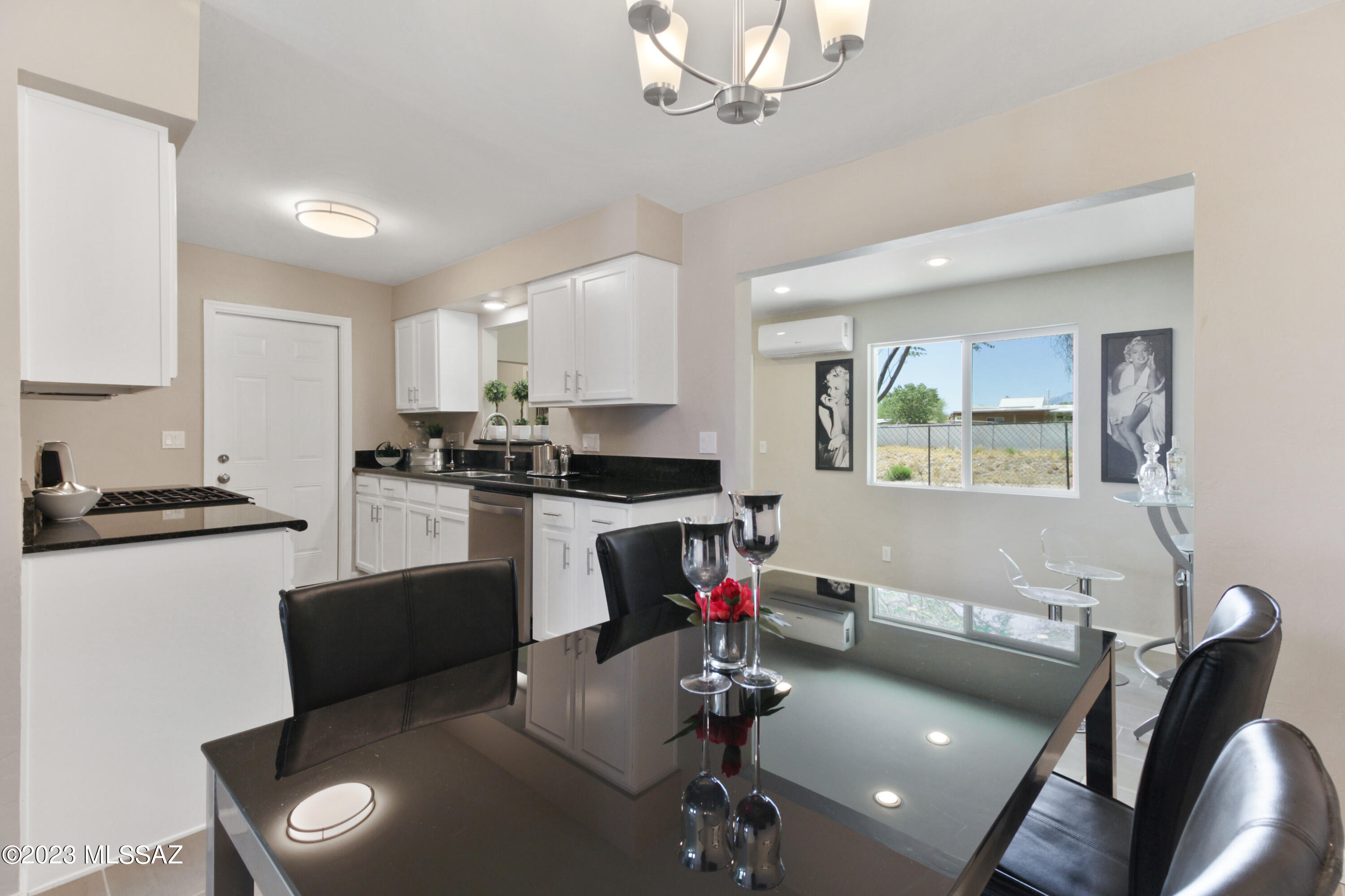 9621 East Sellarole Road Tucson, AZ 85730 - Photo 10 of 32 Gallery Image 10
